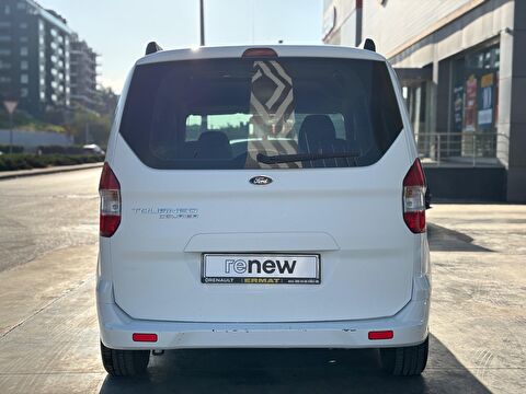 2019 Dizel Manuel Ford Tourneo Courier Beyaz Ermat Motorlu Araçlar ve Tarım Ürünleri Sanayi Ticaret A.Ş.