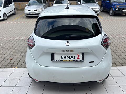 2022 Elektrik Otomatik Renault Zoe Beyaz Ermat Motorlu Araçlar ve Tarım Ürünleri Sanayi Ticaret A.Ş.