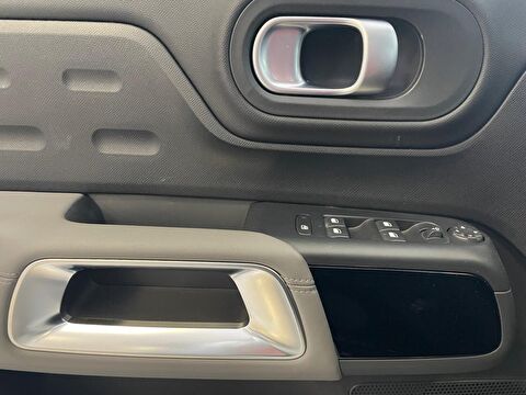 2022 Dizel Otomatik Citroen C5 AirCross Beyaz Ermat Motorlu Araçlar ve Tarım Ürünleri Sanayi Ticaret A.Ş.