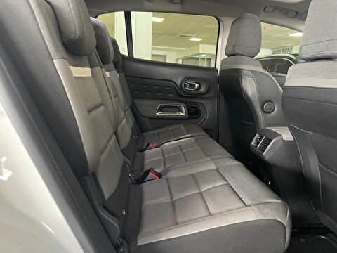 2022 Dizel Otomatik Citroen C5 AirCross Beyaz Ermat Motorlu Araçlar ve Tarım Ürünleri Sanayi Ticaret A.Ş.