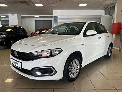 Sedan 1.3 MultiJet Easy, 2. el otomobil | renew