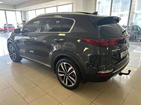 2020 Dizel Otomatik Kia Sportage Gri Ermat Motorlu Araçlar ve Tarım Ürünleri Sanayi Ticaret A.Ş.