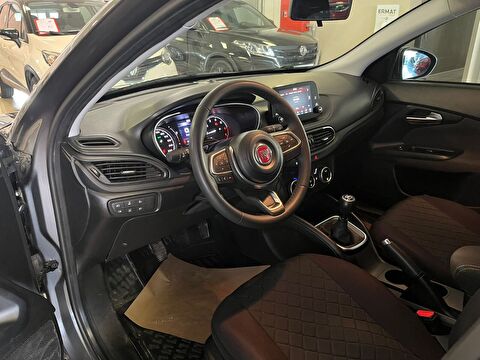 2023 Benzin Manuel Fiat Egea Gri Ermat Motorlu Araçlar ve Tarım Ürünleri Sanayi Ticaret A.Ş.