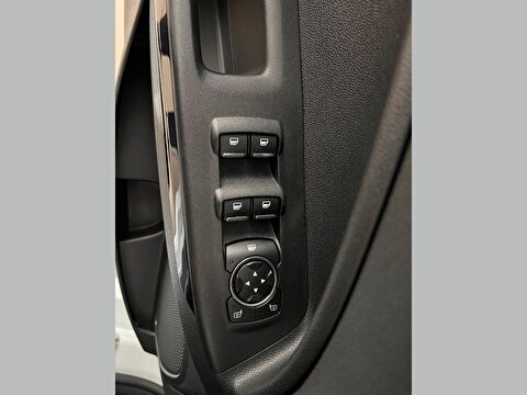 2020 Benzin Otomatik Ford EcoSport Beyaz Ermat Motorlu Araçlar ve Tarım Ürünleri Sanayi Ticaret A.Ş.
