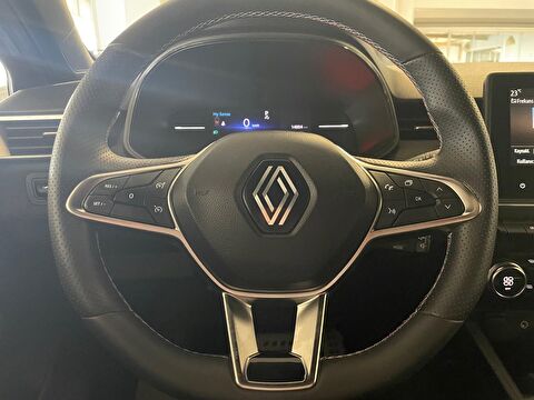 2024 Benzin Otomatik Renault Clio Siyah Ermat Motorlu Araçlar ve Tarım Ürünleri Sanayi Ticaret A.Ş.