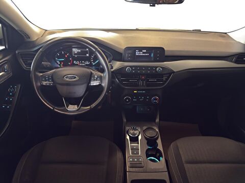 2020 Dizel Otomatik Ford Focus Beyaz Ermat Motorlu Araçlar ve Tarım Ürünleri Sanayi Ticaret A.Ş.