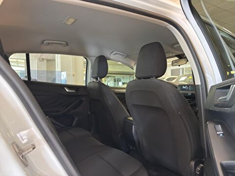 2020 Dizel Otomatik Ford Focus Beyaz Ermat Motorlu Araçlar ve Tarım Ürünleri Sanayi Ticaret A.Ş.