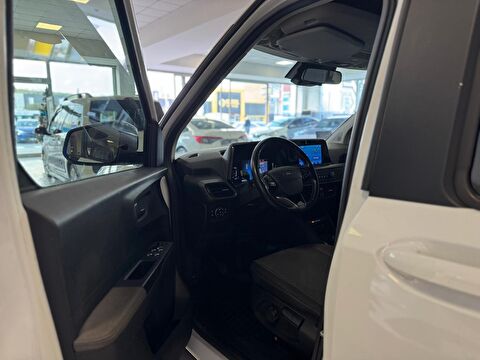 ford, tourneo courier, kombi 1.0 ecoboost titanium, manuel, benzin 2.el otomobil | renew 8