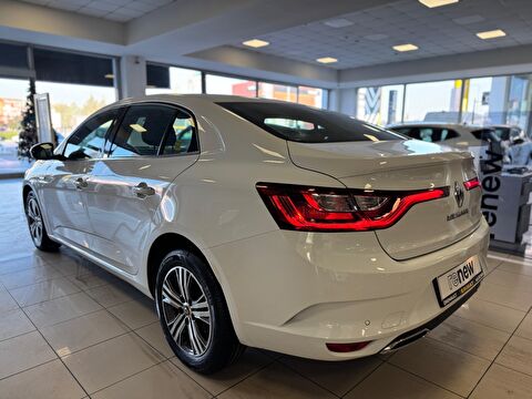 renault, megane, sedan 1.3 tce touch edc, otomatik, benzin 2.el otomobil | renew 5