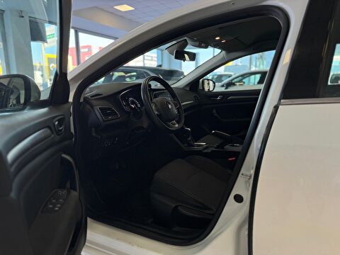 renault, megane, sedan 1.3 tce touch edc, otomatik, benzin 2.el otomobil | renew 11