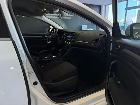 renault, megane, sedan 1.3 tce touch edc, otomatik, benzin 2.el otomobil | renew 12