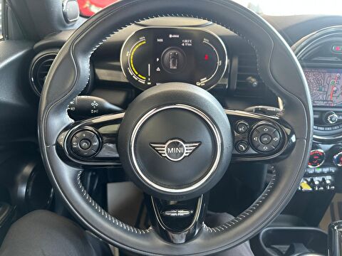mini, cooper, hatchback se 32.6 kwh ıconic otomatik, otomatik, elektrik 2.el otomobil | renew 9