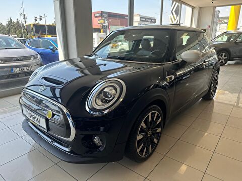 mini, cooper, hatchback se 32.6 kwh ıconic otomatik, otomatik, elektrik 2.el otomobil | renew 4