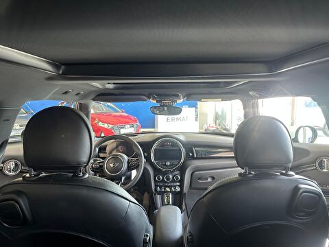 mini, cooper, hatchback se 32.6 kwh ıconic otomatik, otomatik, elektrik 2.el otomobil | renew 17