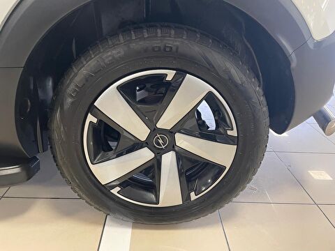 opel, crossland, suv 1.2 turbo essential, manuel, benzin 2.el otomobil | renew 28