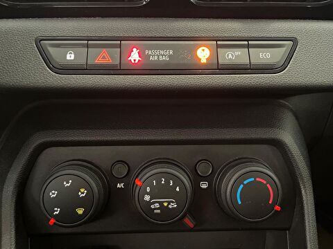 2022 Benzin Otomatik Renault Taliant Beyaz Ermat Motorlu Araçlar ve Tarım Ürünleri Sanayi Ticaret A.Ş.