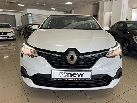 2022 Benzin Otomatik Renault Taliant Beyaz Ermat Motorlu Araçlar ve Tarım Ürünleri Sanayi Ticaret A.Ş.
