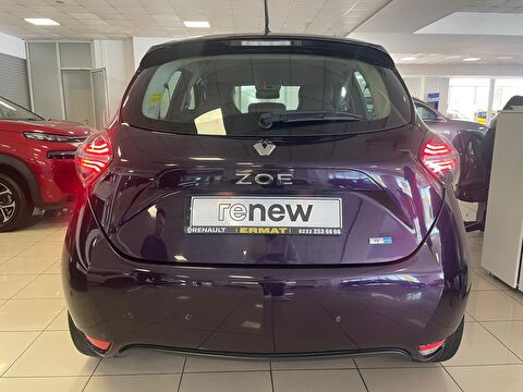2022 Elektrik Otomatik Renault Zoe Mor Ermat Motorlu Araçlar ve Tarım Ürünleri Sanayi Ticaret A.Ş.