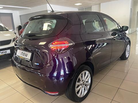 2022 Elektrik Otomatik Renault Zoe Mor Ermat Motorlu Araçlar ve Tarım Ürünleri Sanayi Ticaret A.Ş.