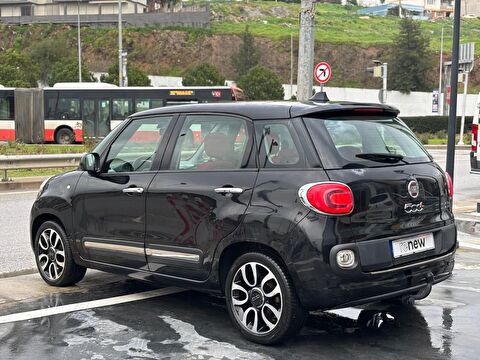 2013 Dizel Otomatik Fiat 500L Siyah Ermat Motorlu Araçlar ve Tarım Ürünleri Sanayi Ticaret A.Ş.