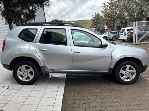 2013 Dizel Manuel Dacia Duster Gri Ermat Motorlu Araçlar ve Tarım Ürünleri Sanayi Ticaret A.Ş.