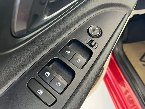 2023 Benzin Otomatik Hyundai i20 Kırmızı Ermat Motorlu Araçlar ve Tarım Ürünleri Sanayi Ticaret A.Ş.