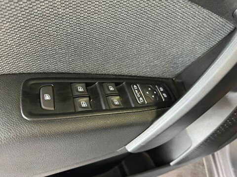 2023 Elektrik Otomatik Renault Kangoo Gri Ermat Motorlu Araçlar ve Tarım Ürünleri Sanayi Ticaret A.Ş.
