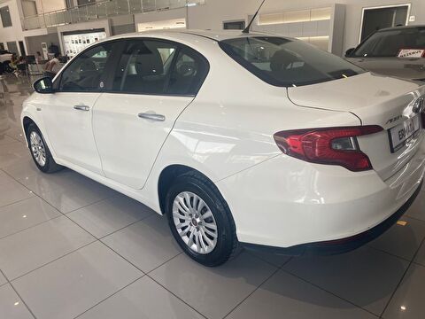 2023 Dizel Manuel Fiat Egea Beyaz Ermat Motorlu Araçlar ve Tarım Ürünleri Sanayi Ticaret A.Ş.