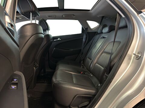 2015 Benzin Otomatik Hyundai Tucson Gri Ermat Motorlu Araçlar ve Tarım Ürünleri Sanayi Ticaret A.Ş.