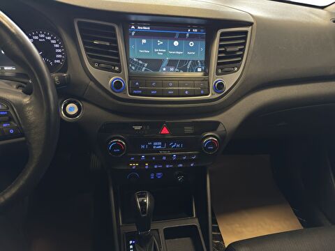 2015 Benzin Otomatik Hyundai Tucson Gri Ermat Motorlu Araçlar ve Tarım Ürünleri Sanayi Ticaret A.Ş.