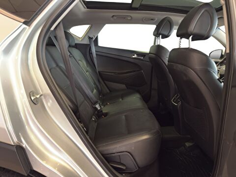 2015 Benzin Otomatik Hyundai Tucson Gri Ermat Motorlu Araçlar ve Tarım Ürünleri Sanayi Ticaret A.Ş.