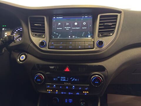 2015 Benzin Otomatik Hyundai Tucson Gri Ermat Motorlu Araçlar ve Tarım Ürünleri Sanayi Ticaret A.Ş.