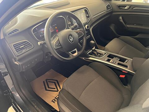 renault, megane, sedan 1.3 tce touch edc, otomatik, benzin 2.el otomobil | renew 16