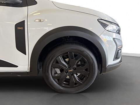 dacia, sandero stepway, 1.0 tce extreme cvt, otomatik, benzin + lpg 2.el otomobil | renew 18