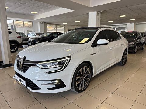 Sedan 1.3 TCe Icon EDC, 2. el otomobil | renew