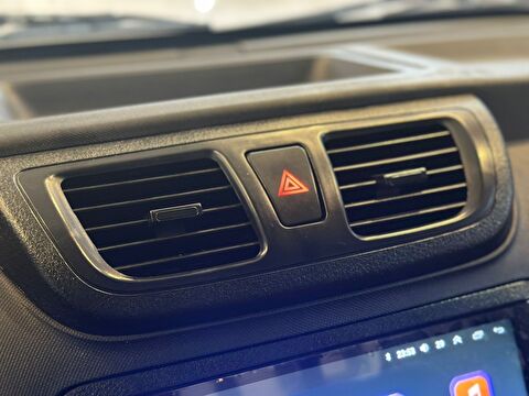 2024 Benzin Manuel DFSK C31 Beyaz Ermat Motorlu Araçlar ve Tarım Ürünleri Sanayi Ticaret A.Ş.