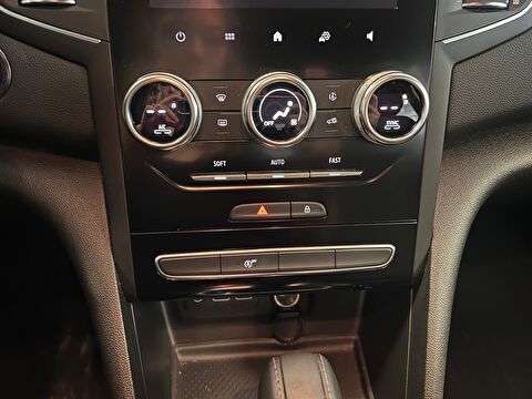 renault, megane, sedan 1.3 tce touch edc, otomatik, benzin 2.el otomobil | renew 12