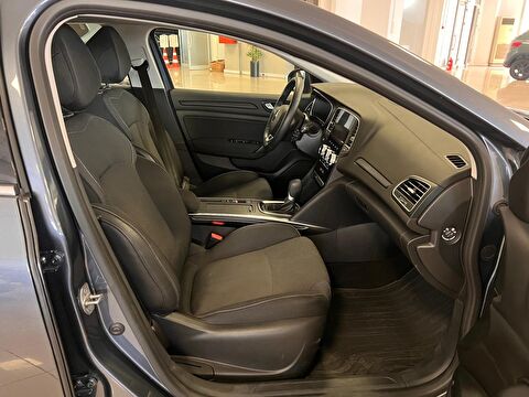 renault, megane, sedan 1.3 tce touch edc, otomatik, benzin 2.el otomobil | renew 17
