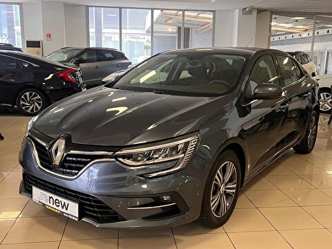 Sedan 1.3 TCe Touch EDC, 2. el otomobil | renew