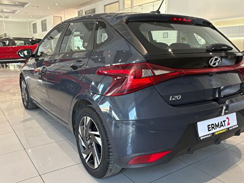 2021 Benzin Otomatik Hyundai i20 Gri Ermat Motorlu Araçlar ve Tarım Ürünleri Sanayi Ticaret A.Ş.