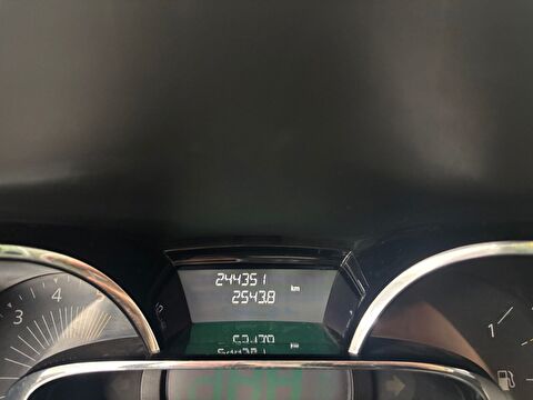 2013 Dizel Manuel Renault Clio Mavi Ermat Motorlu Araçlar ve Tarım Ürünleri Sanayi Ticaret A.Ş.