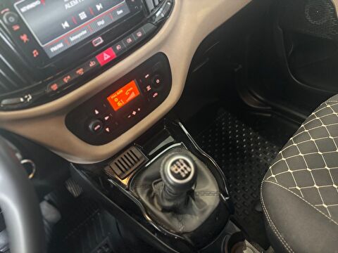 2023 Dizel Manuel Fiat Doblo Combi Gri Ermat Motorlu Araçlar ve Tarım Ürünleri Sanayi Ticaret A.Ş.