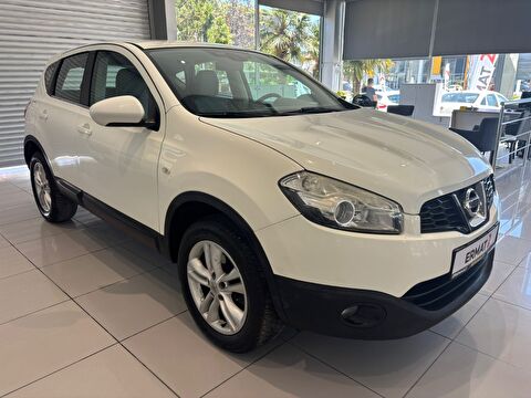 2011 Dizel Manuel Nissan Qashqai Beyaz Ermat Motorlu Araçlar ve Tarım Ürünleri Sanayi Ticaret A.Ş.