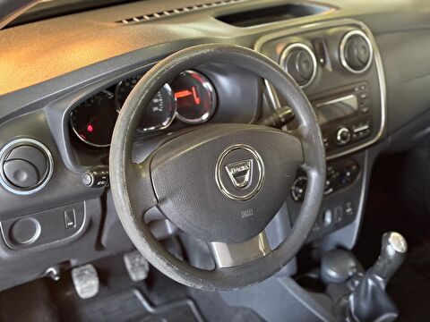 2014 Dizel Manuel Dacia Sandero Gri Ermat Motorlu Araçlar ve Tarım Ürünleri Sanayi Ticaret A.Ş.