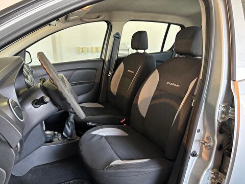 2014 Dizel Manuel Dacia Sandero Gri Ermat Motorlu Araçlar ve Tarım Ürünleri Sanayi Ticaret A.Ş.