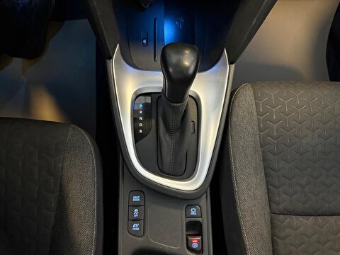 toyota, yaris cross, 1.5 hybrid flame x-pack e-cvt, otomatik, hybrid 2.el otomobil | renew 12