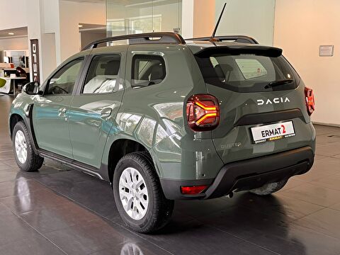 2024 Benzin Otomatik Dacia Duster Yeşil Ermat Motorlu Araçlar ve Tarım Ürünleri Sanayi Ticaret A.Ş.