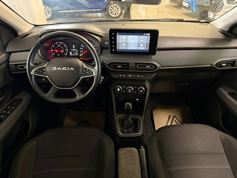 dacia, sandero, hatchback 1.0 tce stepway expression otomatik, otomatik, benzin 2.el otomobil | renew 8