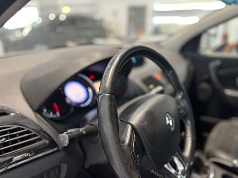 2015 Dizel Manuel Renault Fluence Beyaz Ermat Motorlu Araçlar ve Tarım Ürünleri Sanayi Ticaret A.Ş.