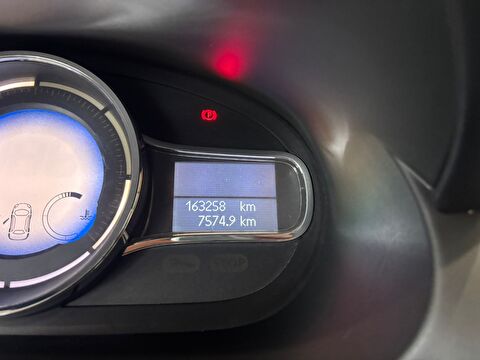 2015 Dizel Manuel Renault Fluence Beyaz Ermat Motorlu Araçlar ve Tarım Ürünleri Sanayi Ticaret A.Ş.